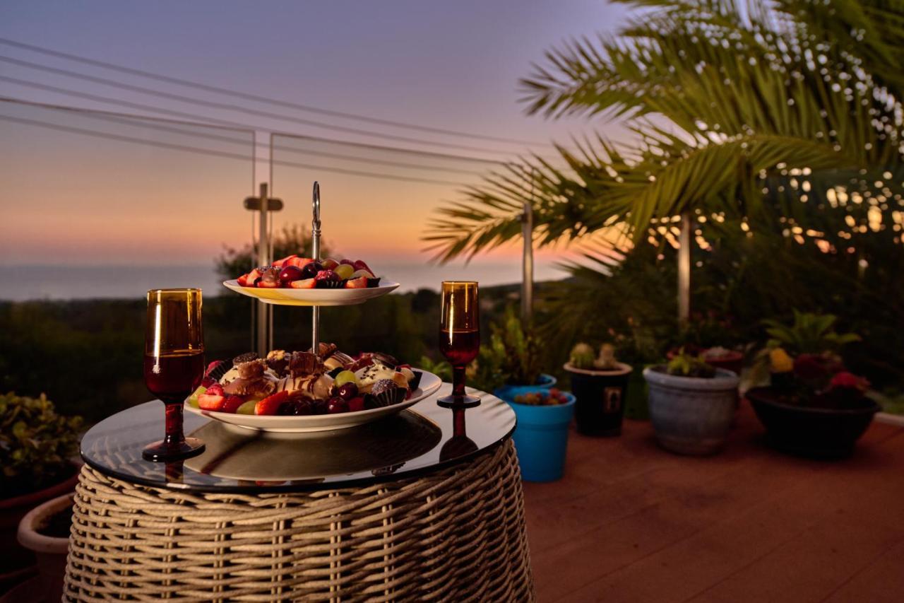 Tala Villanelle Bed & Breakfast Welcomes Dog Lovers Only מראה חיצוני תמונה